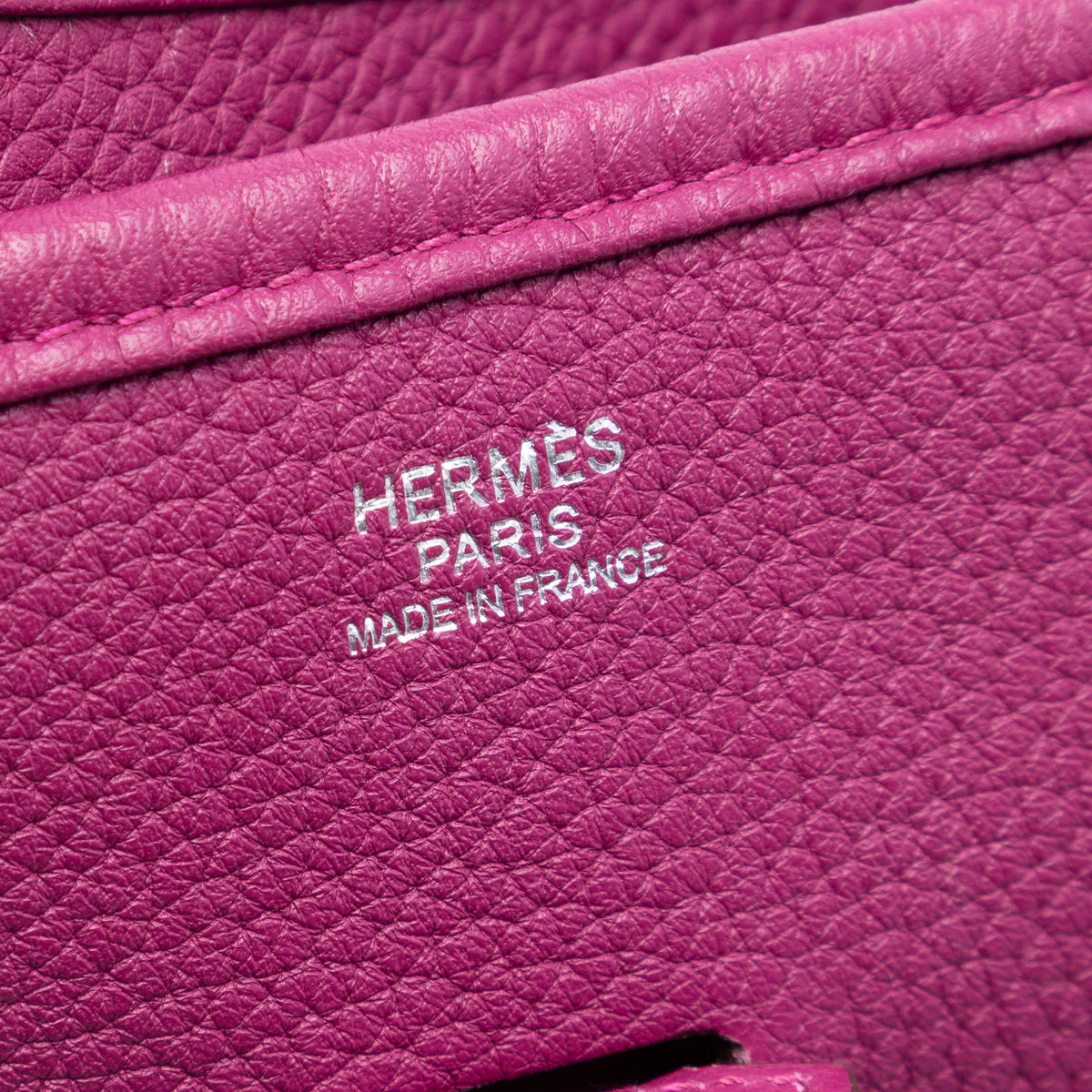 Second hand Hermes Evelyne 29 Taurillon Clemence Leather Hobo Crossbody Rose Pourpre - Tabita Bags