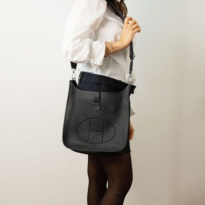 Second hand Hermes Evelyne 29 Taurillon Clemence Leather Hobo Crossbody S Black - Tabita Bags