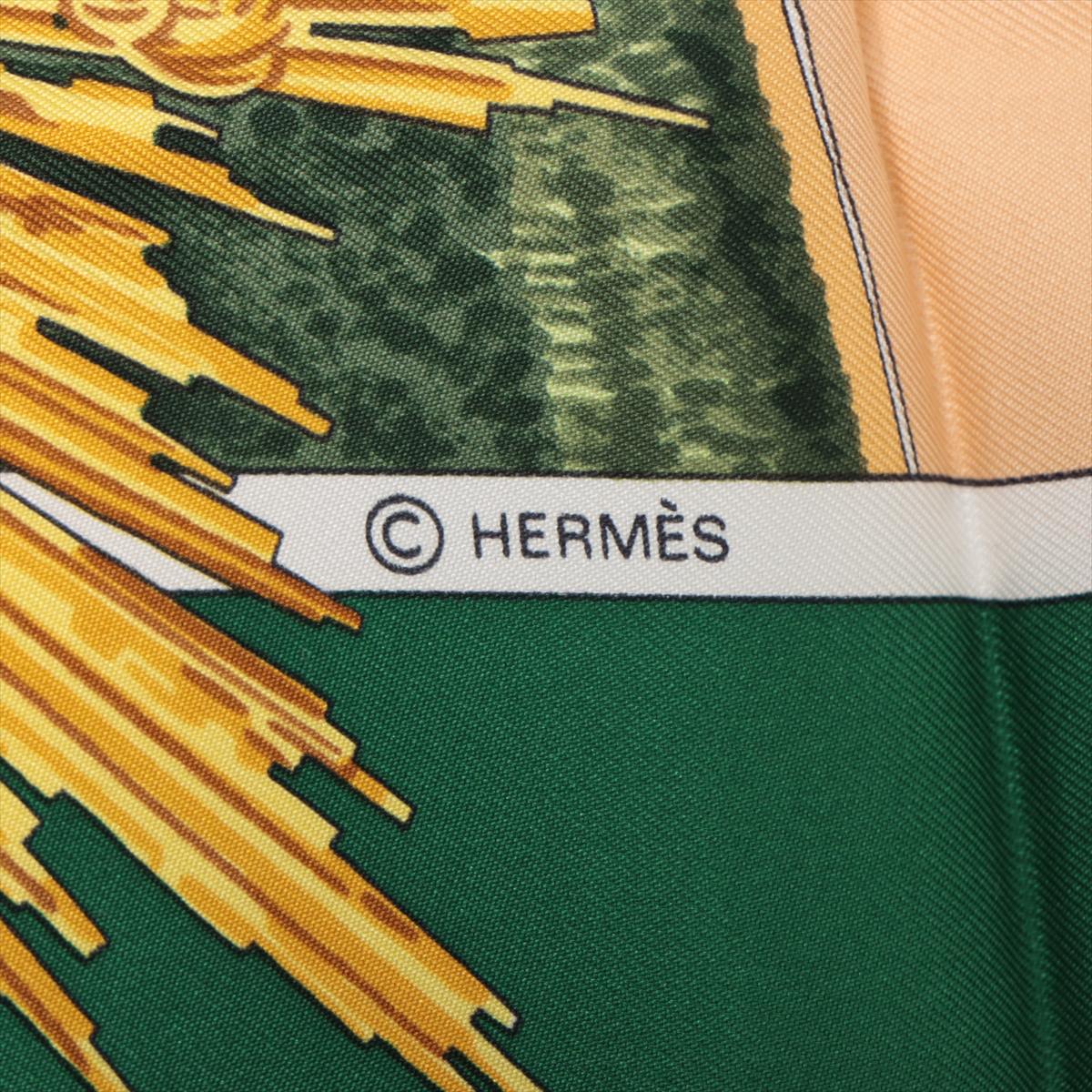 Second hand Hermes Foulard 90 Silk Sanssoucy Palace Green - Tabita Bags