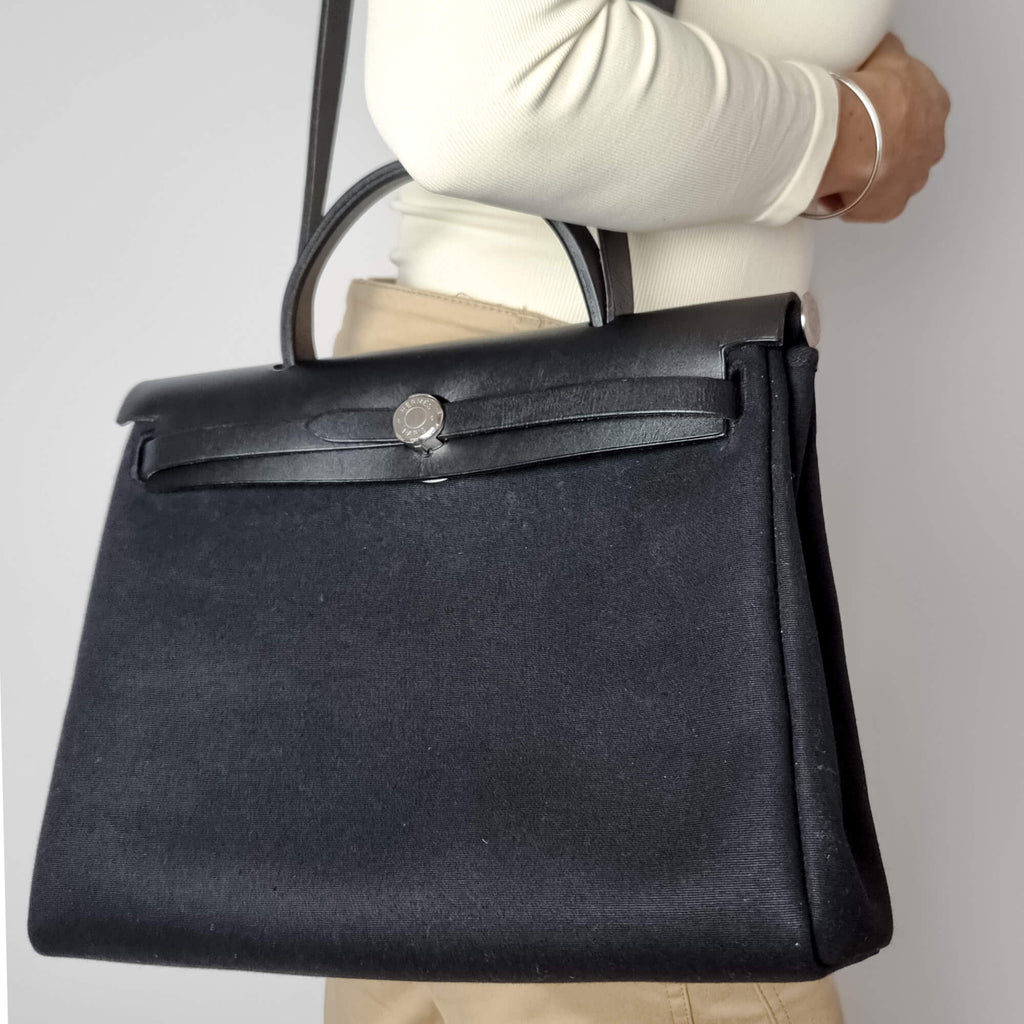Second hand Hermes Herbag Canvas 2 - Ways Top - handle Handbag 2 - Sacs Black - Tabita Bags