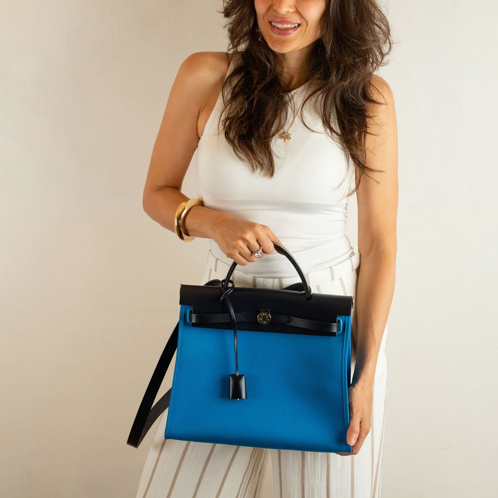 Second hand Hermes Herbag PM Toile Officier × Vache Hunter Leather & Canvas Zip Top-handle Handbag Blue - Tabita Bags