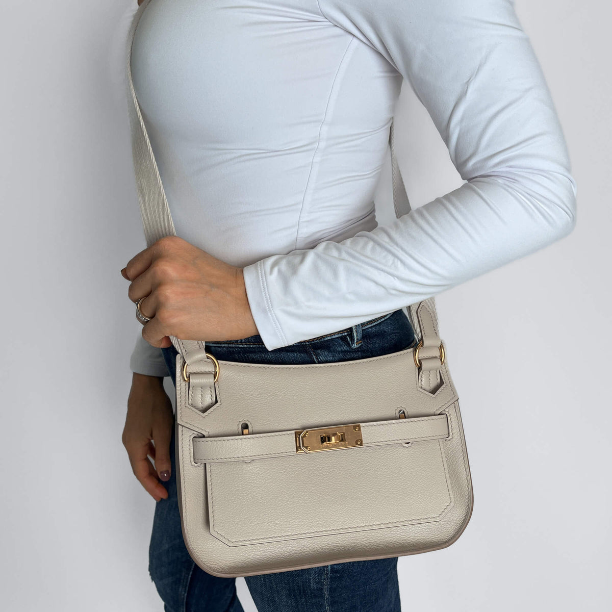 Second hand Hermes Jypsiere Mini Clemence Leather Crossbody White - Tabita Bags