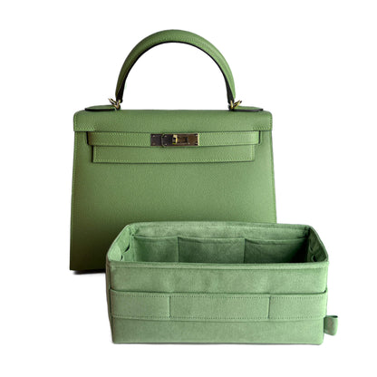 Second hand Hermes Kelly 28 Epsom Leather Sellier Top - Handle Handbag Vert Criquet - Tabita Bags