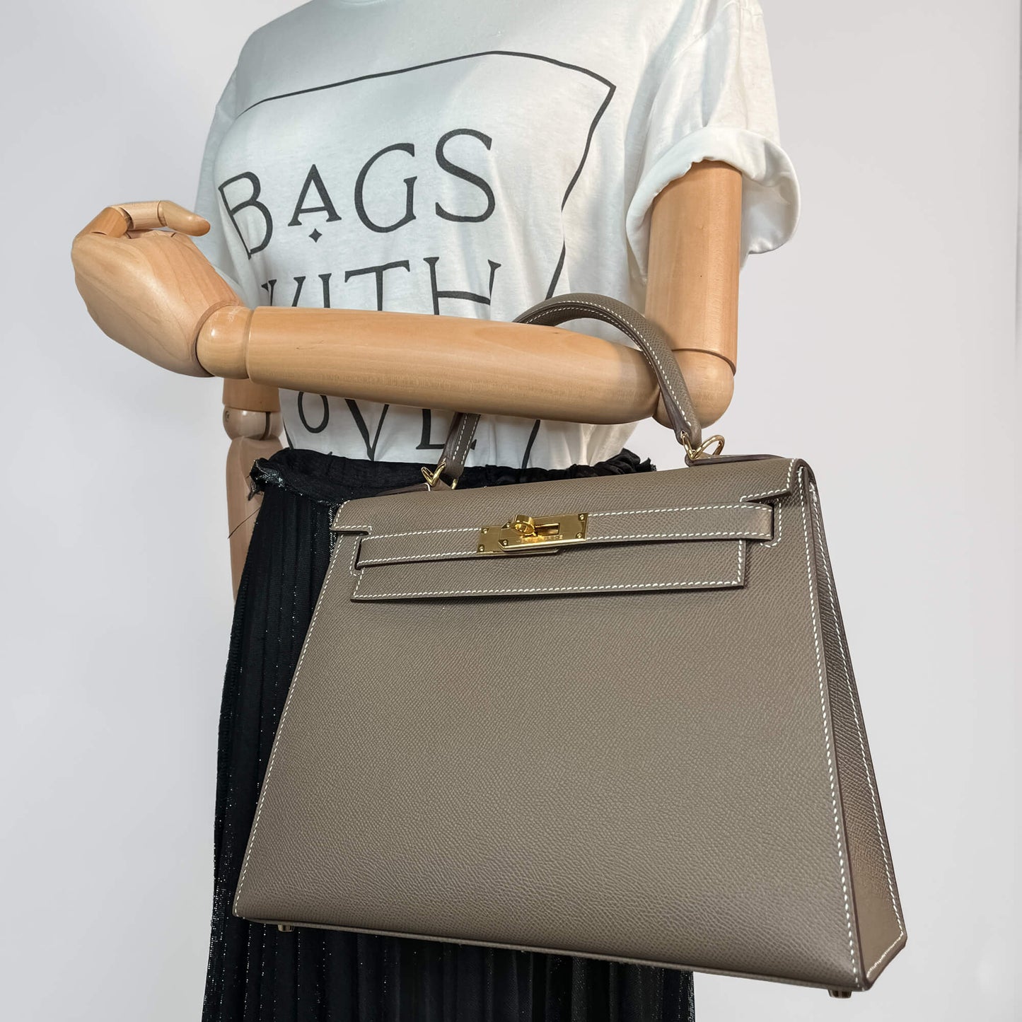 Second hand Hermes Kelly 28 Sellier Epsom Leather 2 - Ways Top - handle Bag Etoupe - Tabita Bags