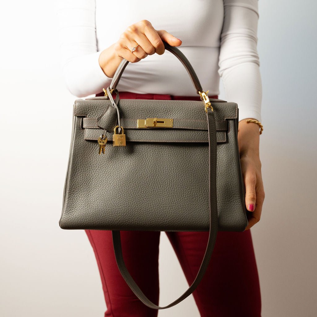 Second hand Hermes Kelly 32 Taurillon Clemence Leather Retourne Top - handle Handbag Etain - Tabita Bags