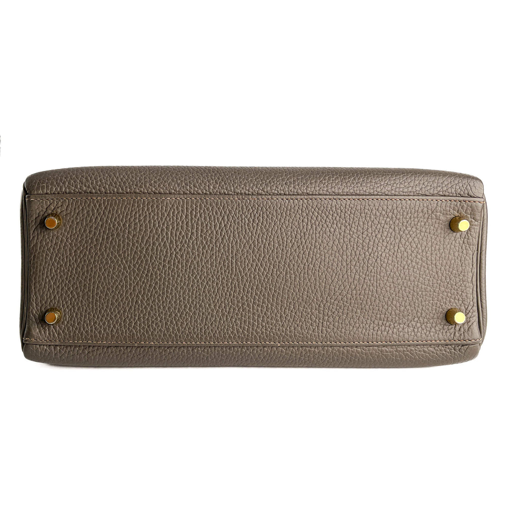 Second hand Hermes Kelly 32 Taurillon Clemence Leather Retourne Top - handle Handbag Etain - Tabita Bags