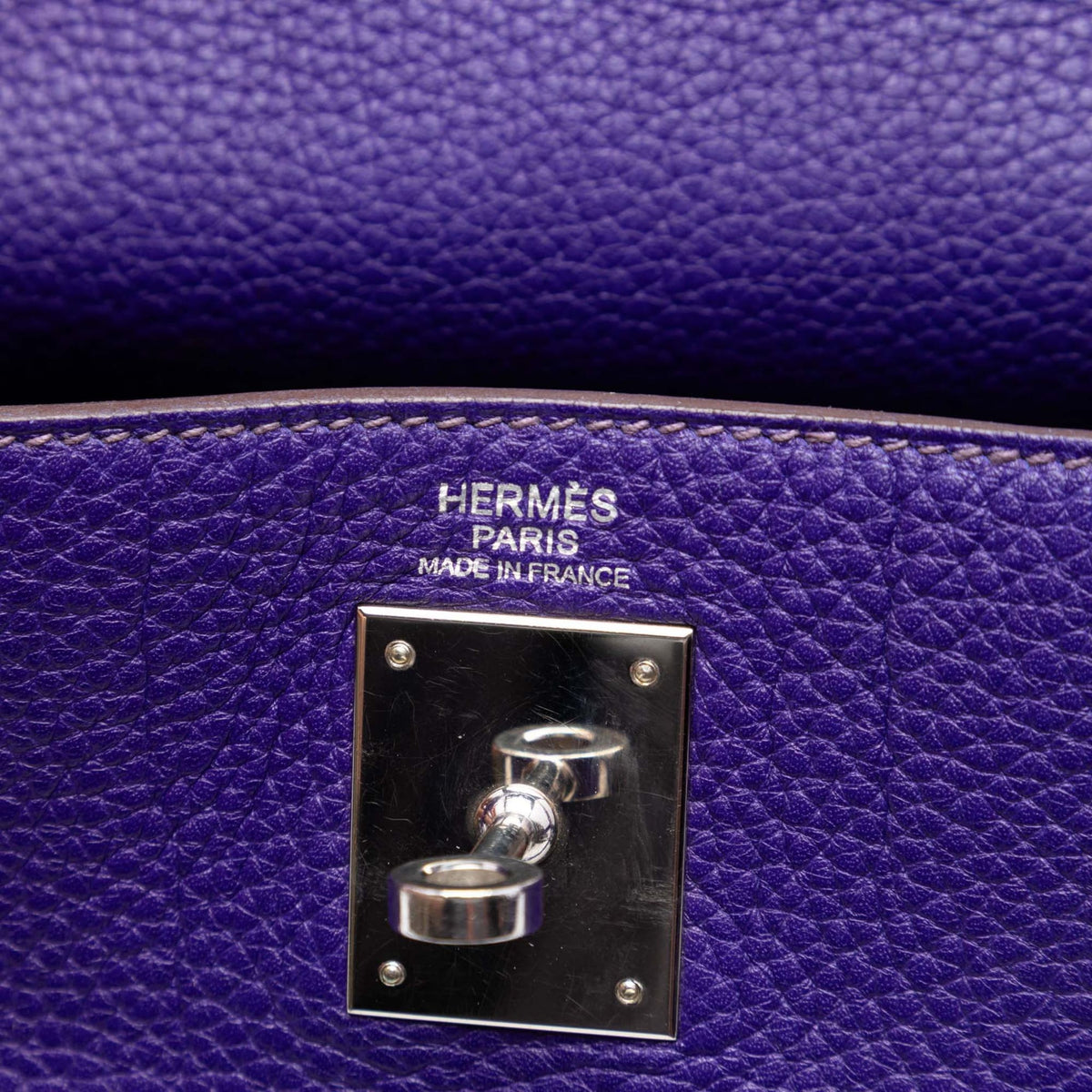 Second hand Hermes Kelly 32 Taurillon Clemence Leather Retourne Top-handle Handbag Purple - Tabita Bags