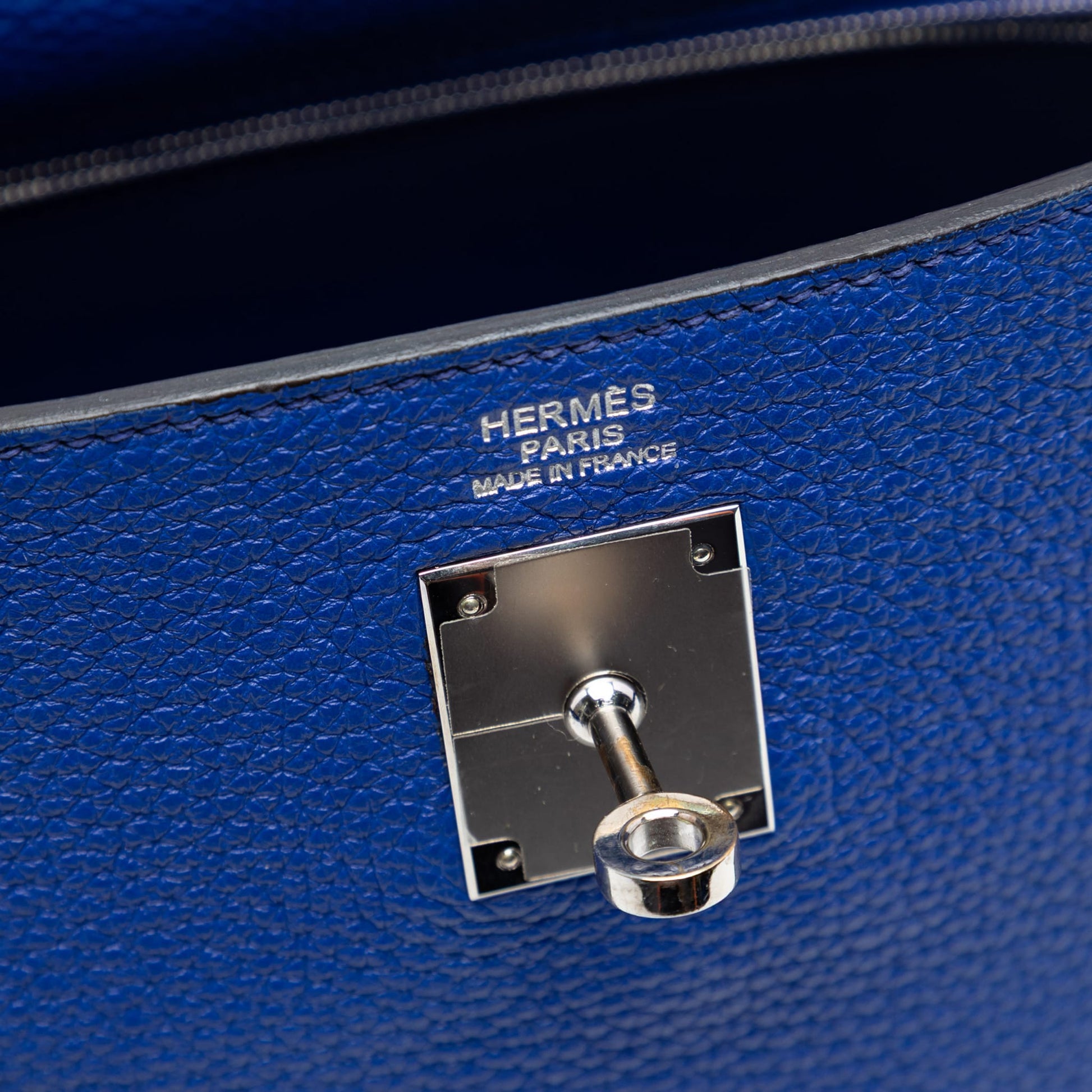 Second hand Hermes Kelly 32 Togo Leather 2 - Ways Top - handle Handbag Bleu Electrique - Tabita Bags