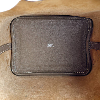 Second hand Hermes Picotin 18 Leather Lockless Bucket Handbag Etoupe - Tabita Bags