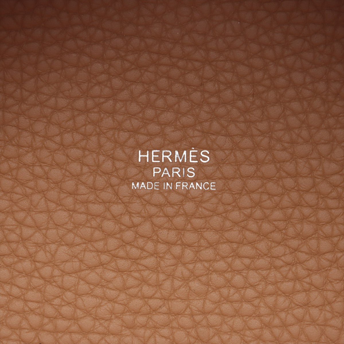 Second hand Hermes Picotin 18 Taurillon Clemence Leather Lock Bucket Handbag Biscuit - Tabita Bags