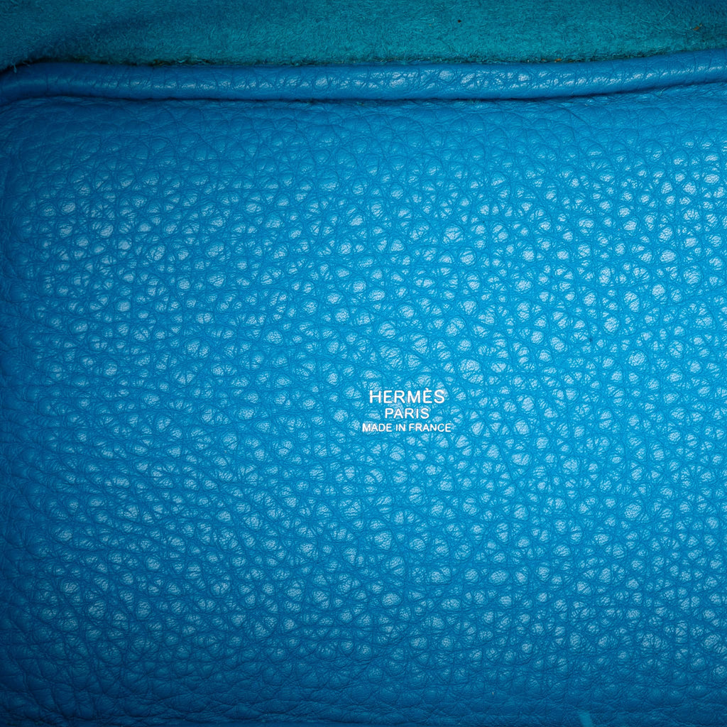 Second hand Hermes Picotin 18 Taurillon Clemence Leather Lock Bucket Handbag Blue Frida - Tabita Bags