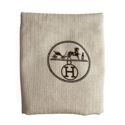 Second hand Hermes Picotin 18 Taurillon Clemence Leather Lock Bucket Handbag Caramel - Tabita Bags