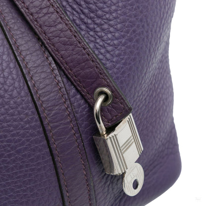 Second hand Hermes Picotin 18 Taurillon Clemence Leather Lock Bucket Handbag Cassis - Tabita Bags