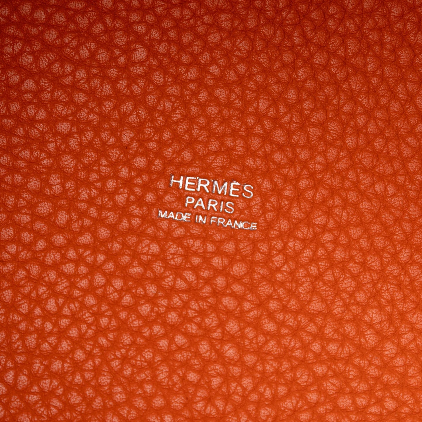 Second hand Hermes Picotin 18 Taurillon Clemence Leather Lock Bucket Handbag Orange - Tabita Bags