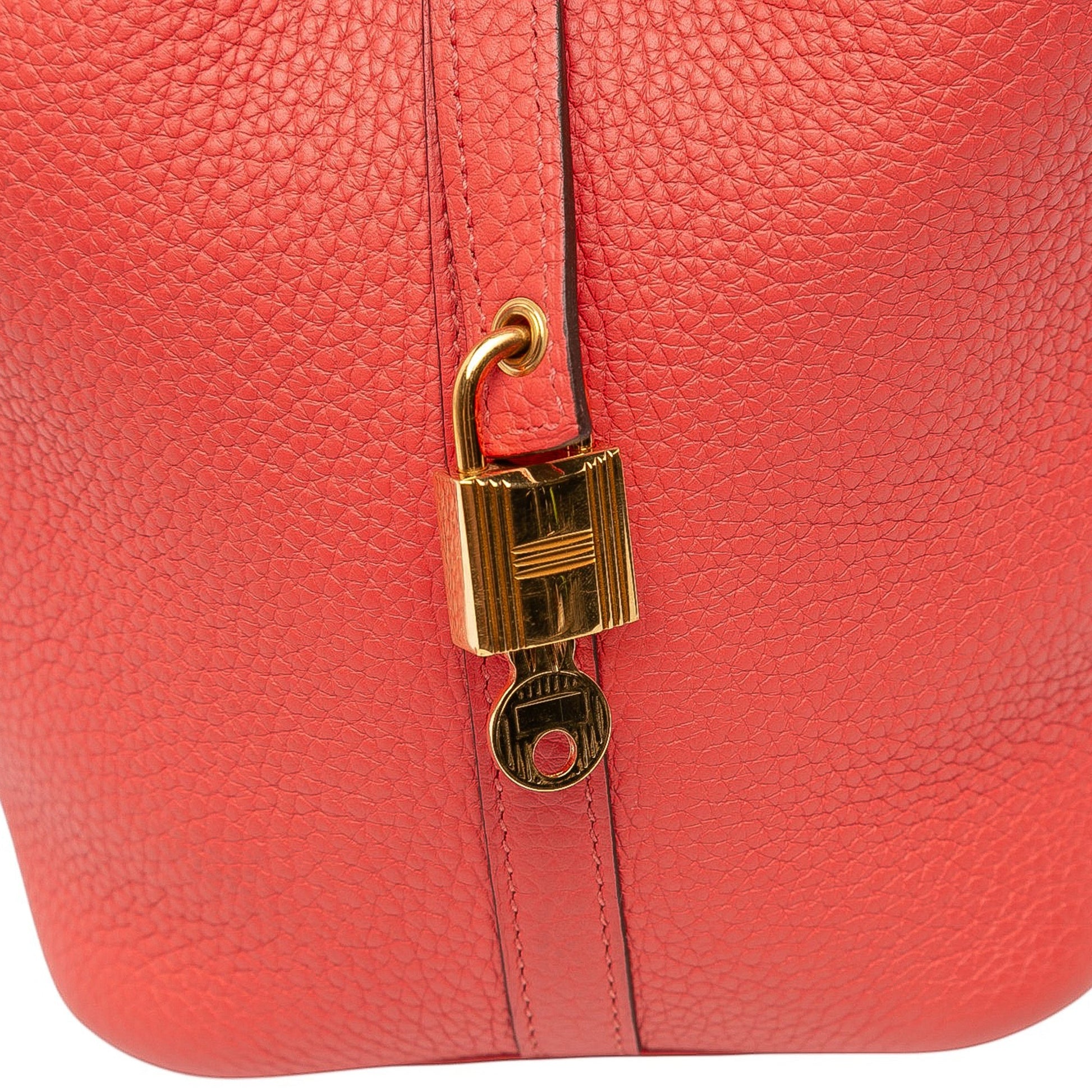 Second hand Hermes Picotin 18 Taurillon Clemence Leather Lock Bucket Handbag Rouge Pivoine - Tabita Bags