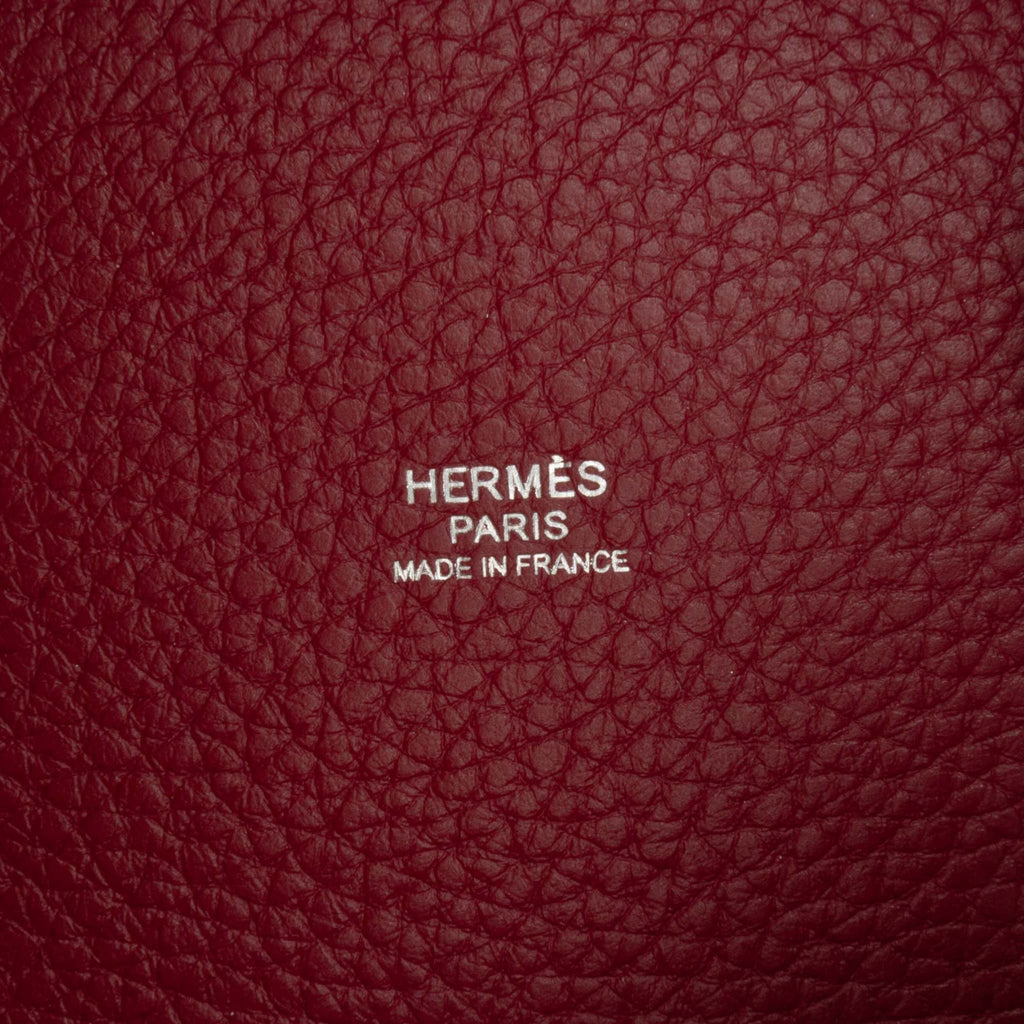Second hand Hermes Picotin 22 Leather Lock Bucket Handbag Rouge H - Tabita Bags