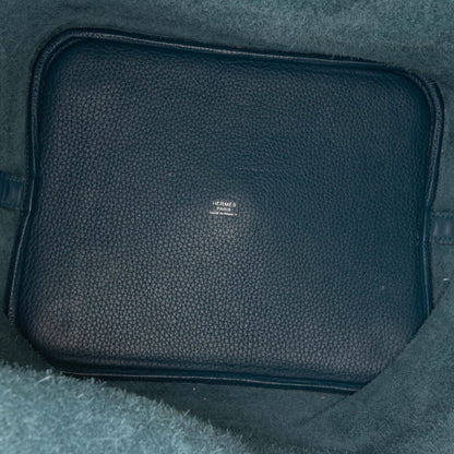 Second hand Hermes Picotin 26 Leather Lock Bucket Handbag Vert Cypress - Tabita Bags