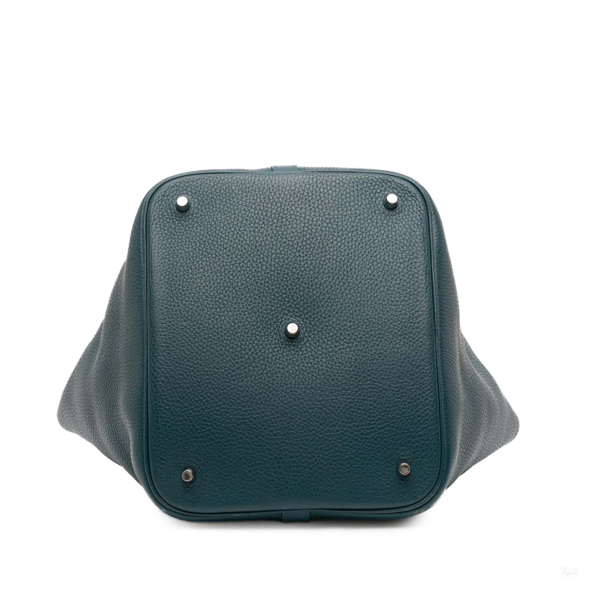 Second hand Hermes Picotin 26 Leather Lock Bucket Handbag Vert Cypress - Tabita Bags