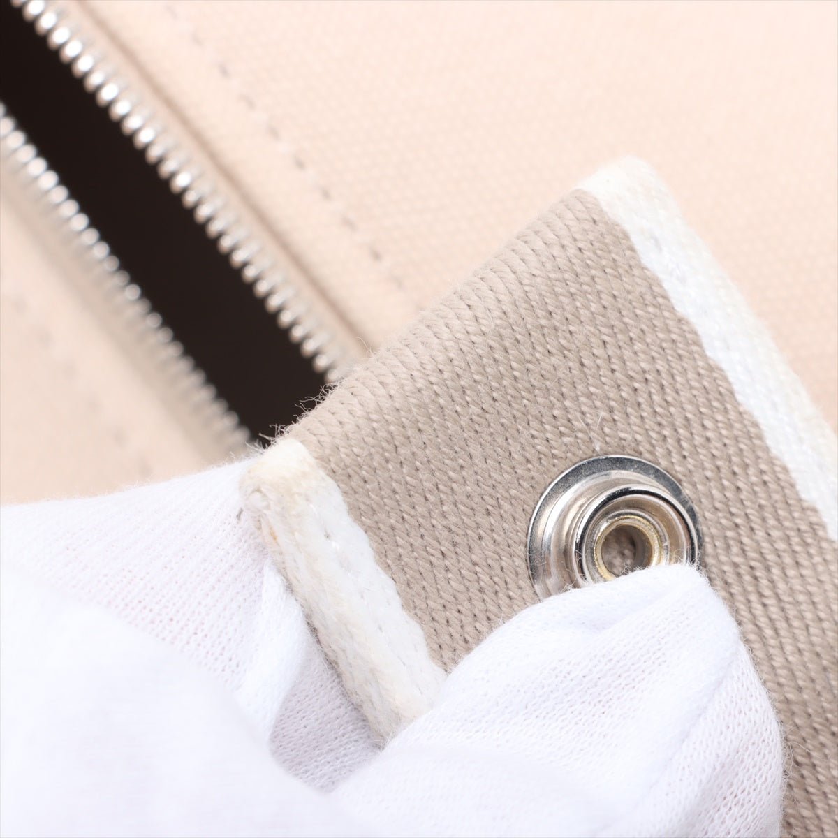 Second hand Hermes Trousse de Toilette Bride GM Wool Beauty Case Beige - Tabita Bags