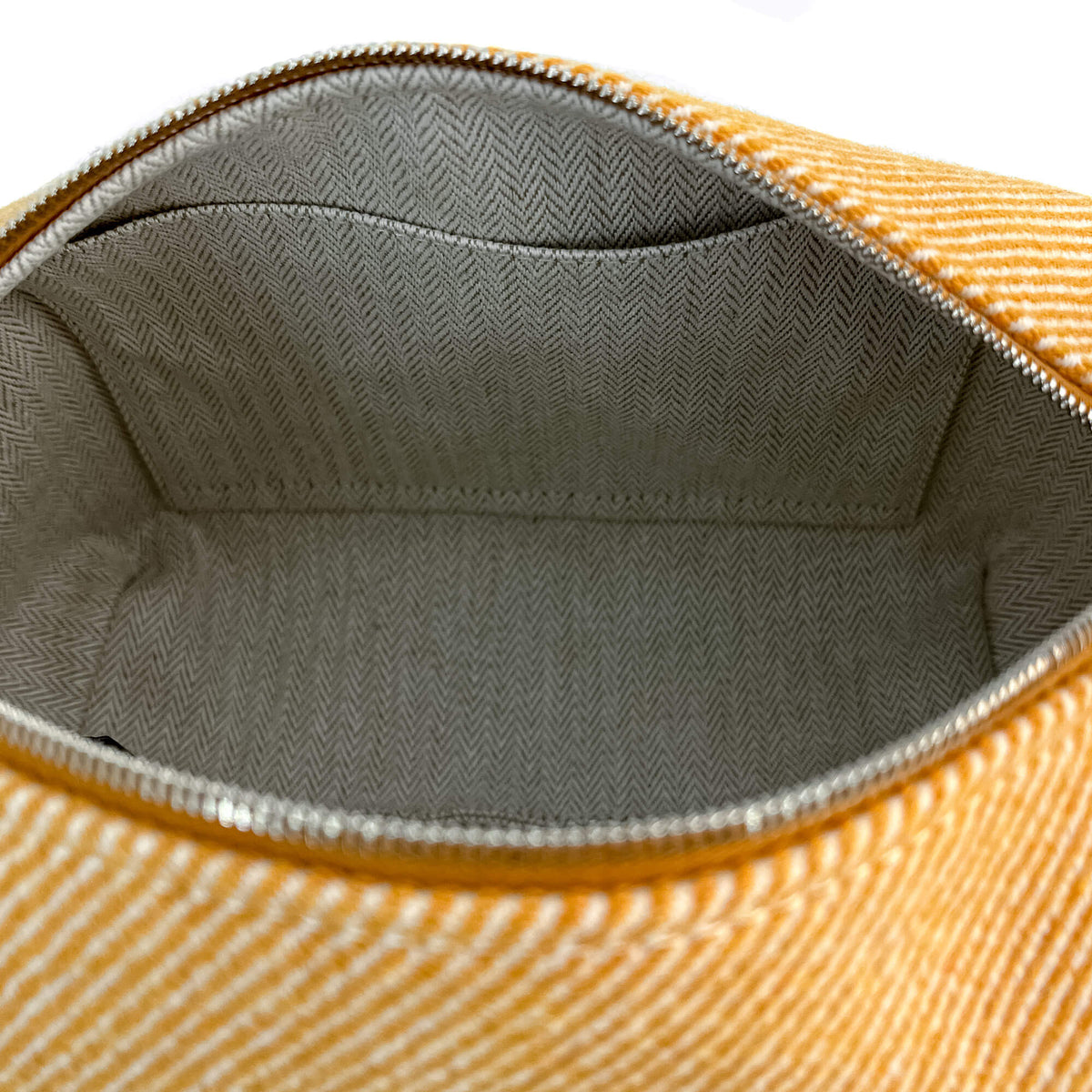 Second hand Hermes Trousse de Toilette Bride Wool Beauty Case PM Orange - Tabita Bags