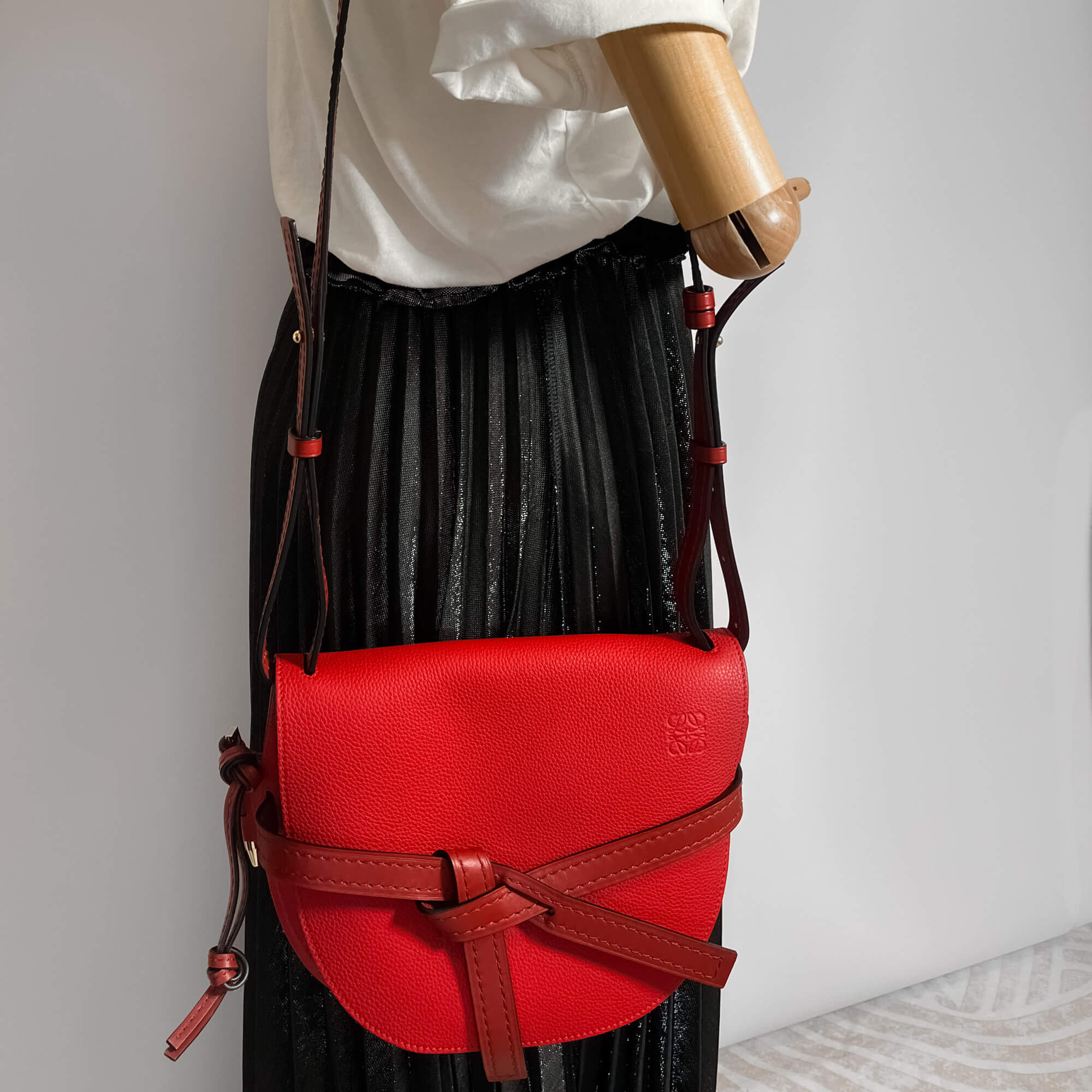 Loewe red bag sale