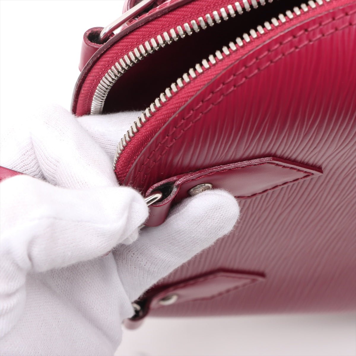 Second hand Louis Vuitton Alma BB Epi Leather Top-handle Handbag Cherry Red - Tabita Bags