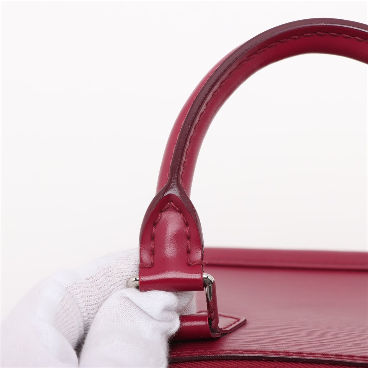 Second hand Louis Vuitton Alma BB Epi Leather Top-handle Handbag Cherry Red - Tabita Bags