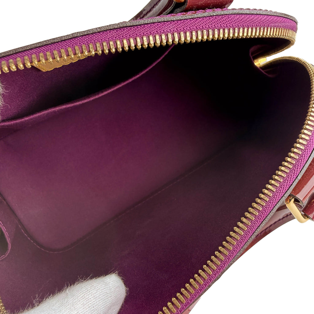 Second hand Louis Vuitton Alma BB Monogram Vernis Leather 2-Ways Top-handle Handbag Cherry Red - Tabita Bags