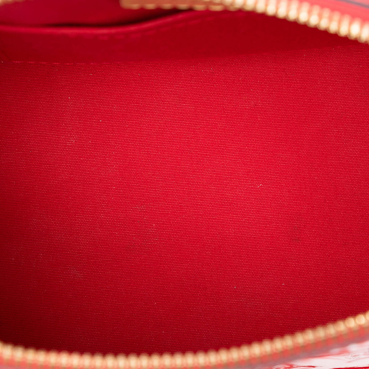 Second hand Louis Vuitton Alma BB Monogram Vernis Leather 2 - Ways Top - handle Handbag Red - Tabita Bags