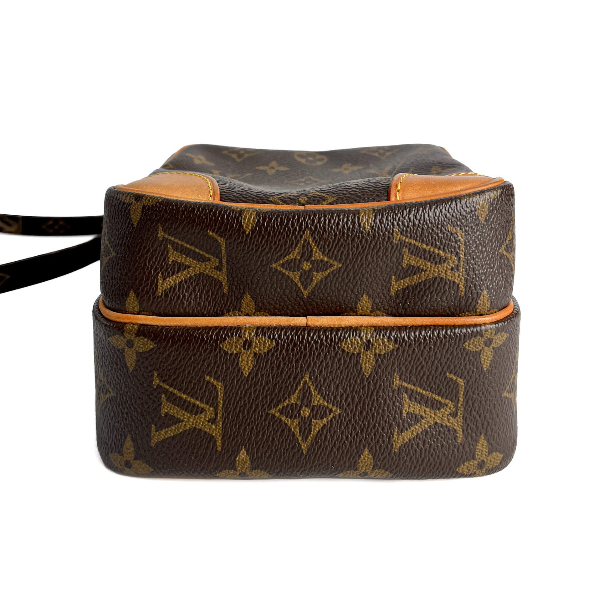Second hand Louis Vuitton Amazone Canvas Crossbody Brown - Tabita Bags