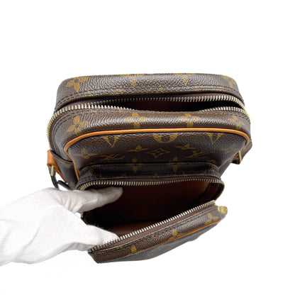 Second hand Louis Vuitton Amazone Canvas Crossbody Brown - Tabita Bags