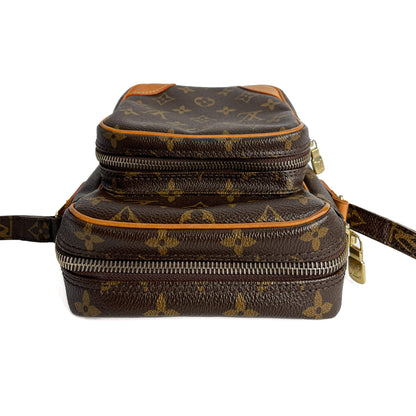 Second hand Louis Vuitton Amazone Canvas Crossbody Brown - Tabita Bags