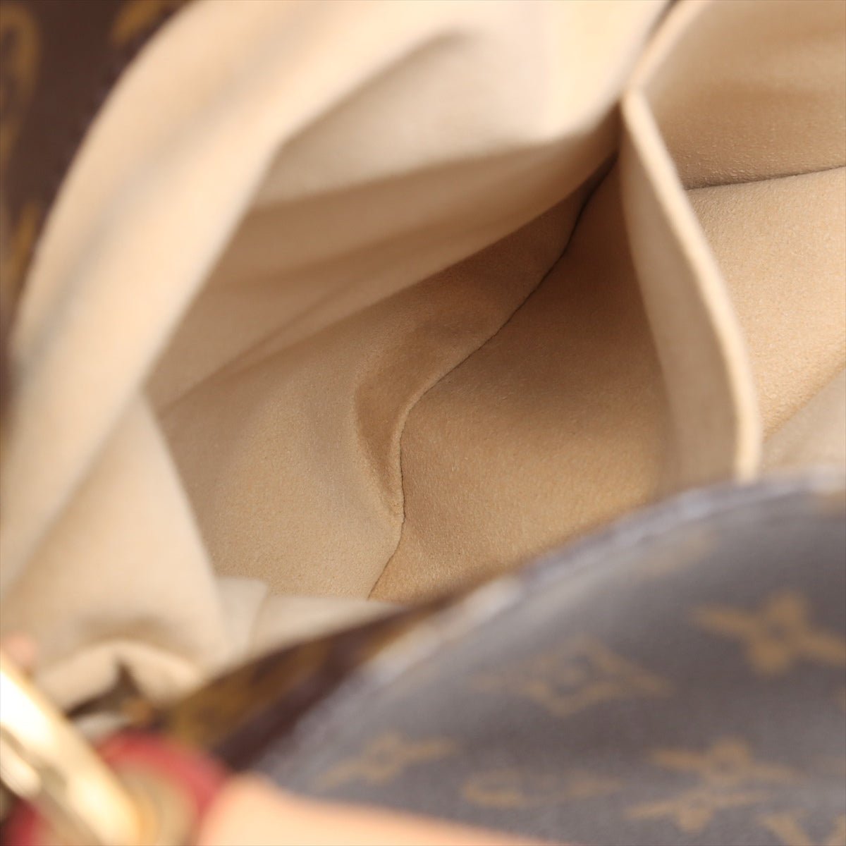 Second hand Louis Vuitton Artsy Canvas Hobo Shoulder Bag Monogram - Tabita Bags