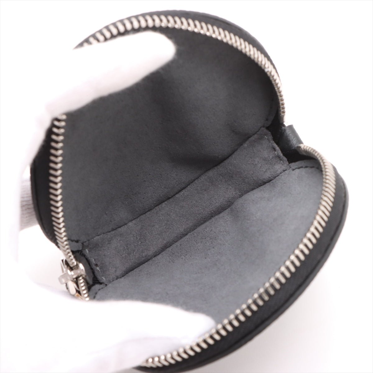 Second hand Louis Vuitton Bella Mahina Leather Pouch Bucket Shoulder Bag Black - Tabita Bags