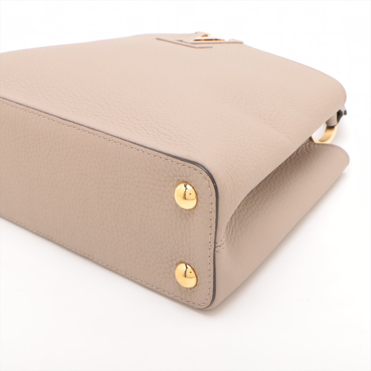 Second hand Louis Vuitton Capucines BB Taurillon Leather Handbag Beige - Tabita Bags