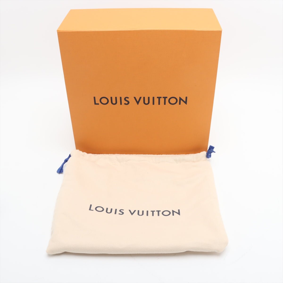 Second hand Louis Vuitton Capucines BB Taurillon Leather Handbag Blue - Tabita Bags