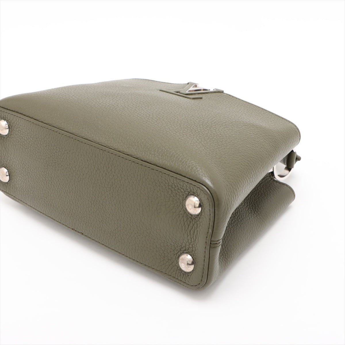 Second hand Louis Vuitton Capucines BB Taurillon Leather Handbag Green - Tabita Bags