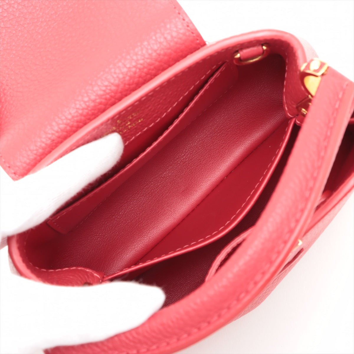 Second hand Louis Vuitton Capucines Mini Taurillon Leather 2 - Ways Handbag Red - Tabita Bags