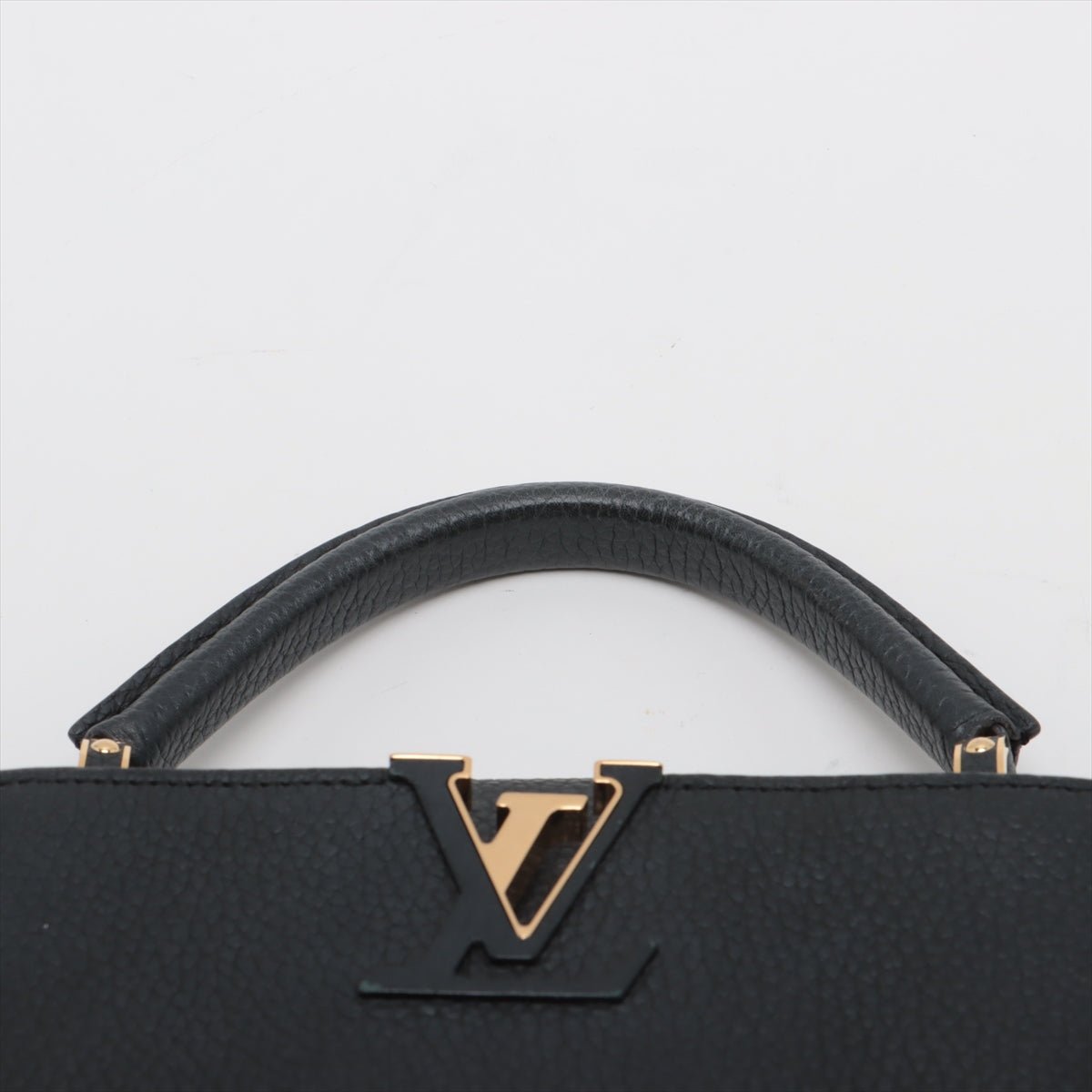 Second hand Louis Vuitton Capucines PM Taurillon Leather 2 - Ways Handbag Black - Tabita Bags