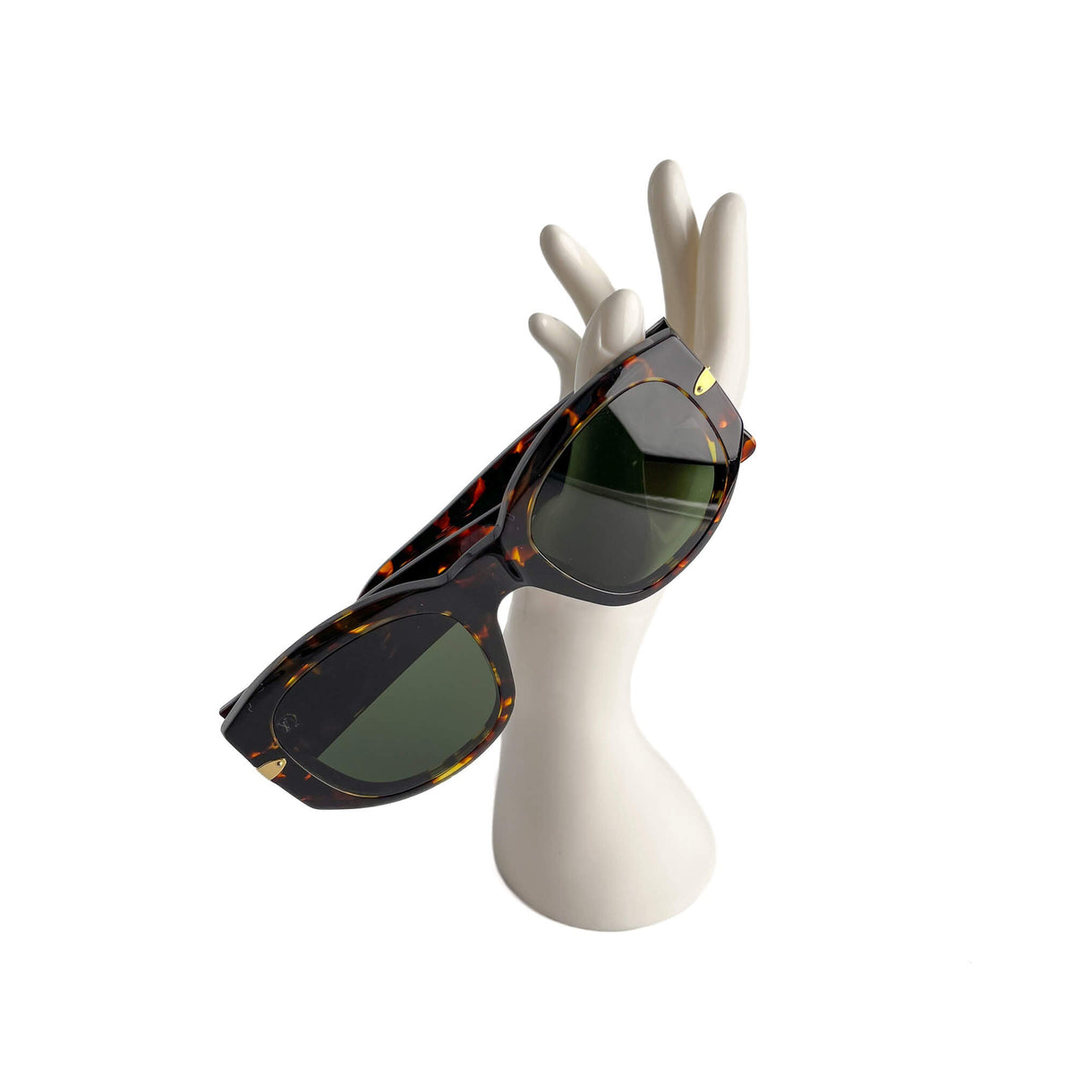 Second hand Louis Vuitton Cat Eye Sunglasses Acetate Brown - Tabita Bags