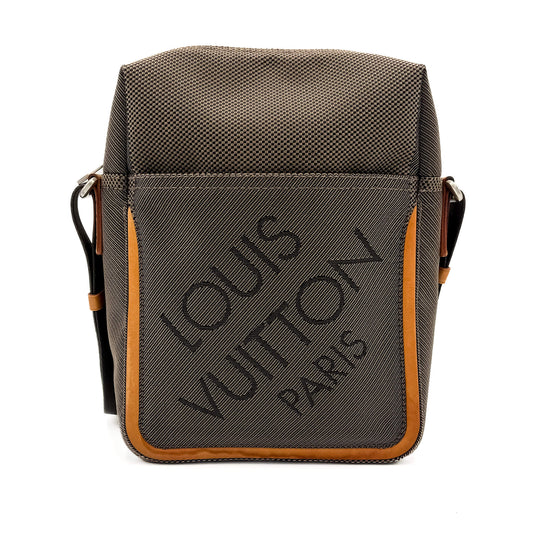 Second hand Louis Vuitton Citadin Canvas 2-Ways Messenger Bag Damier Geant Terre - Tabita Bags