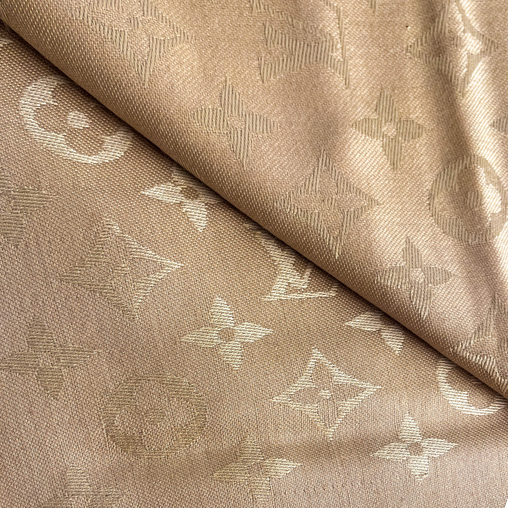 Second hand Louis Vuitton Classic Wool & Silk Foulard Beige - Tabita Bags