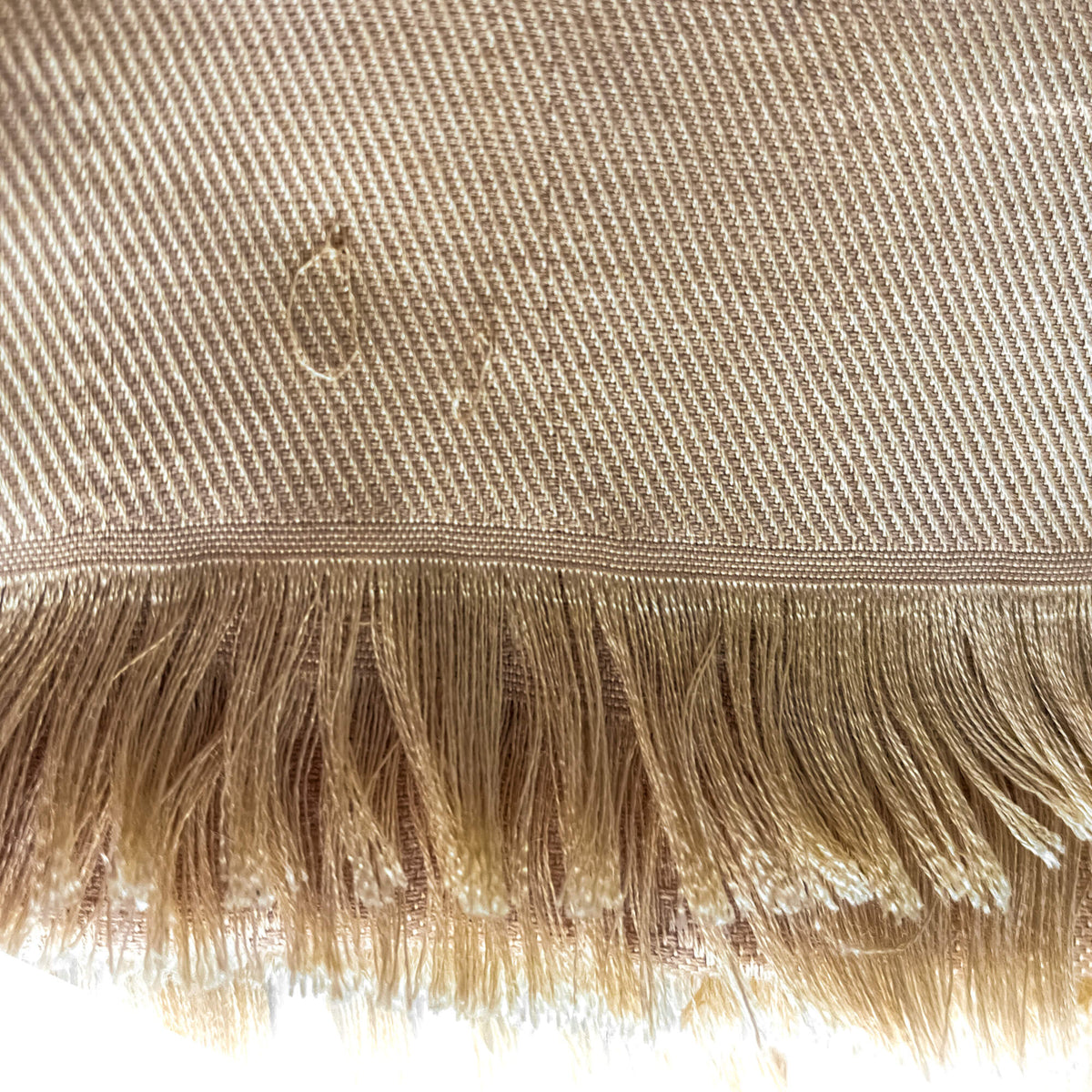 Second hand Louis Vuitton Classic Wool & Silk Foulard Beige - Tabita Bags