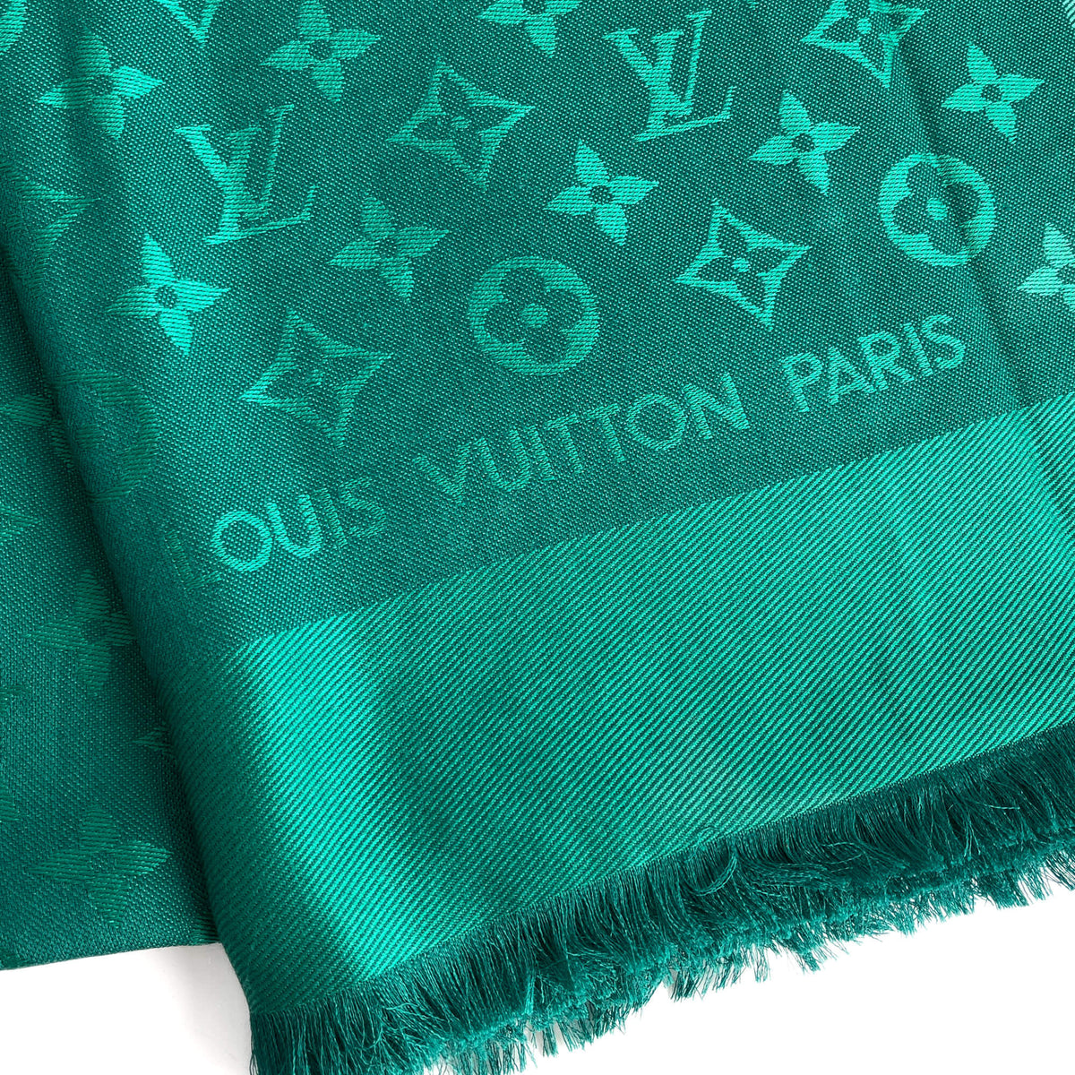 Second hand Louis Vuitton Classic Wool & Silk Foulard Monogram - Tabita Bags