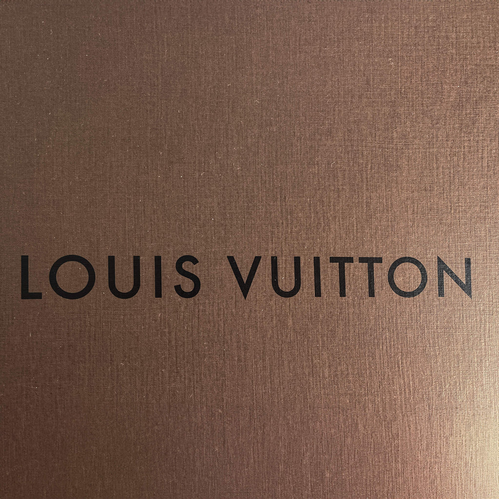 Second hand Louis Vuitton Classic Wool & Silk Foulard Purple - Tabita Bags