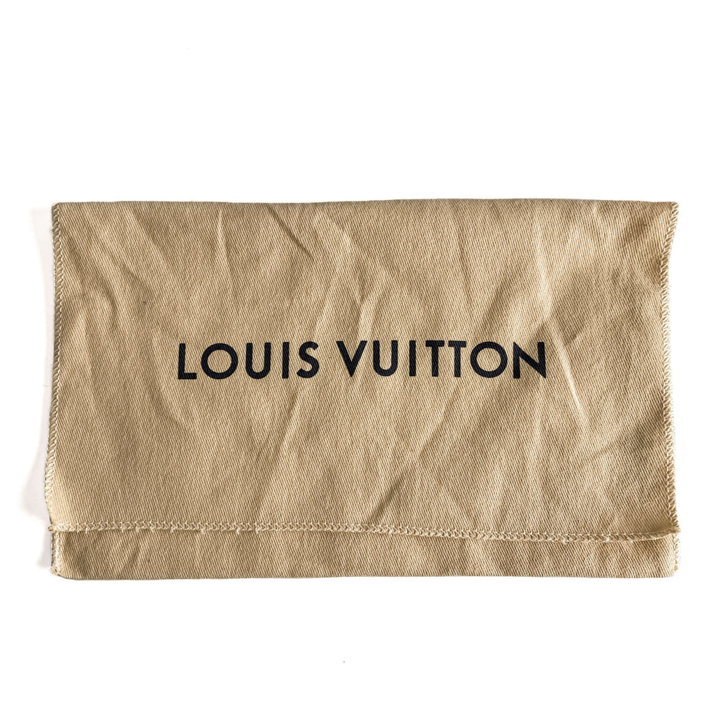 Second hand Louis Vuitton Easy Pouch On Strap Epi Leather 2 - Ways Pouch Crossbody - Tabita Bags