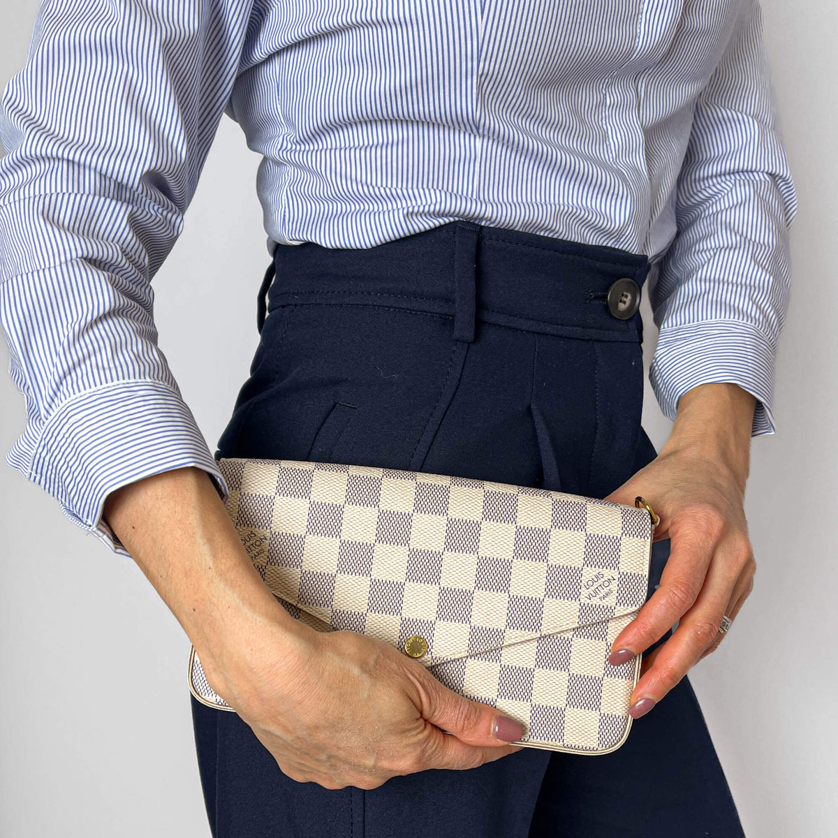 Second hand Louis Vuitton Felicie Canvas Pouch Clutch Damier Azur - Tabita Bags