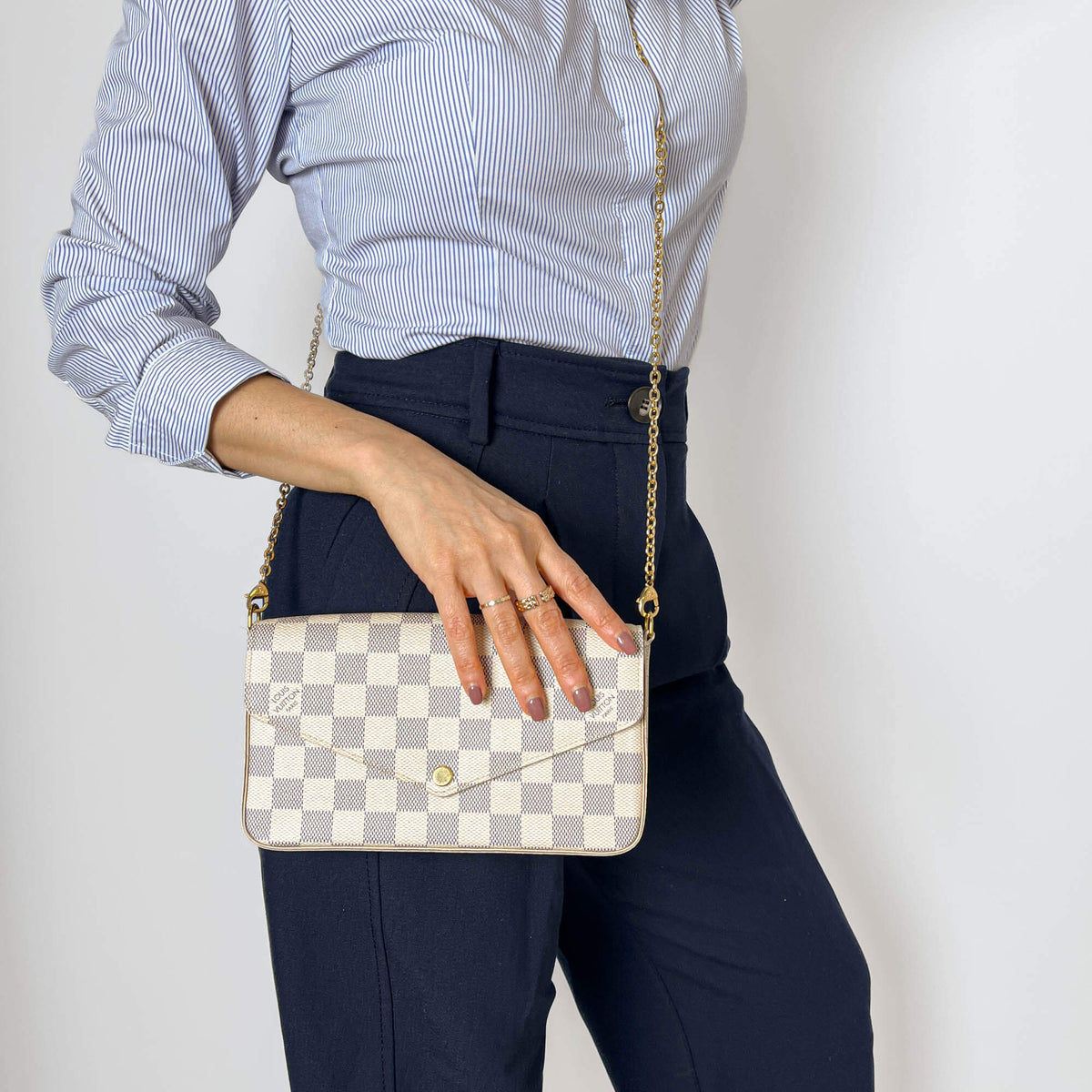 Second hand Louis Vuitton Felicie Canvas Pouch Clutch Damier Azur - Tabita Bags