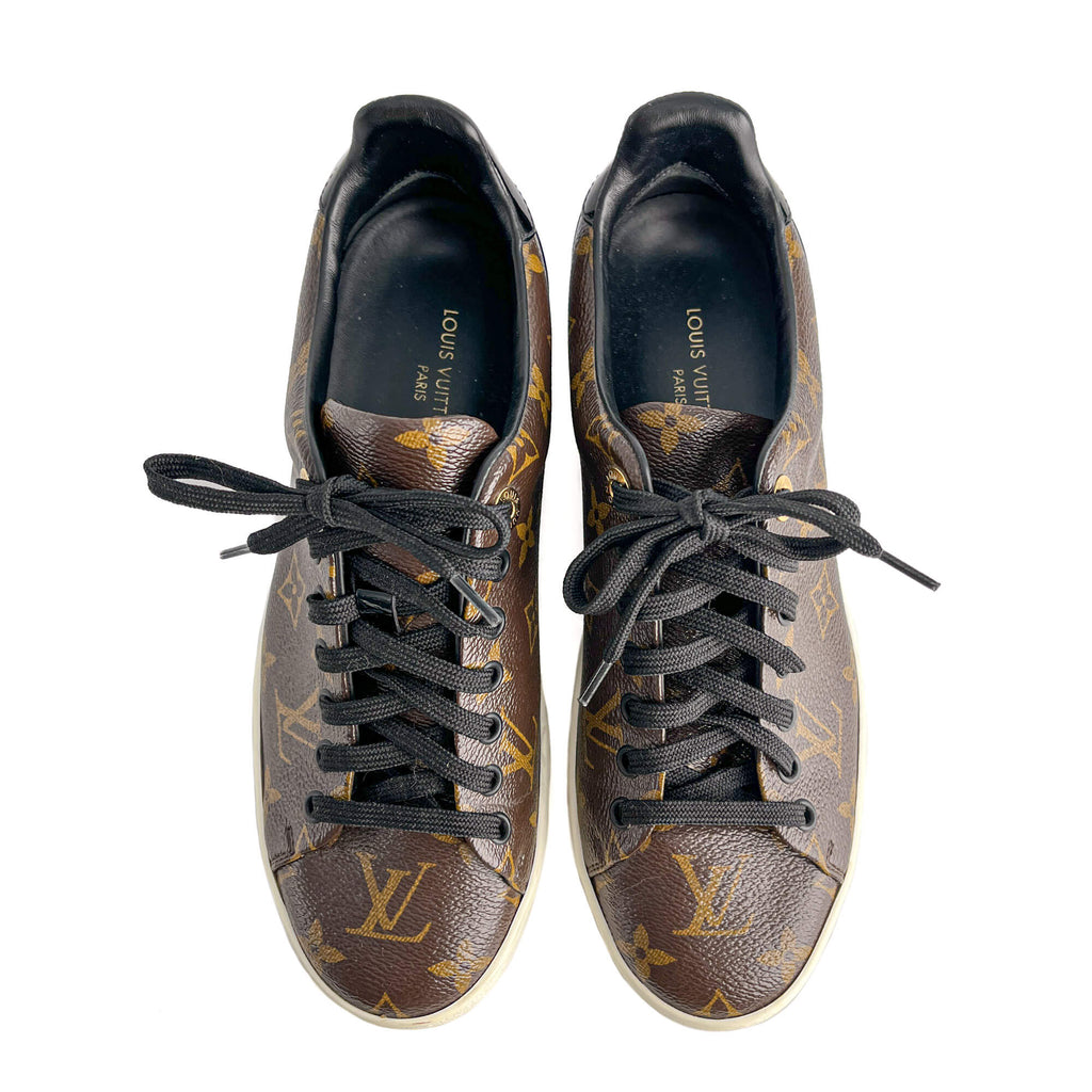 Second hand Louis Vuitton Frontrow Canvas Sneakers 38 Brown - Tabita Bags