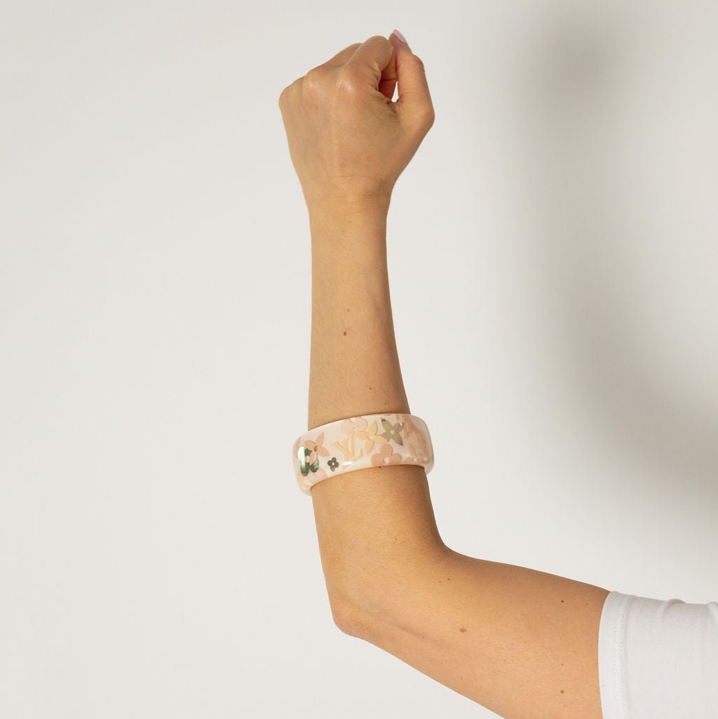 Second hand Louis Vuitton Inclusion MM Resin Bangle Beige - Tabita Bags